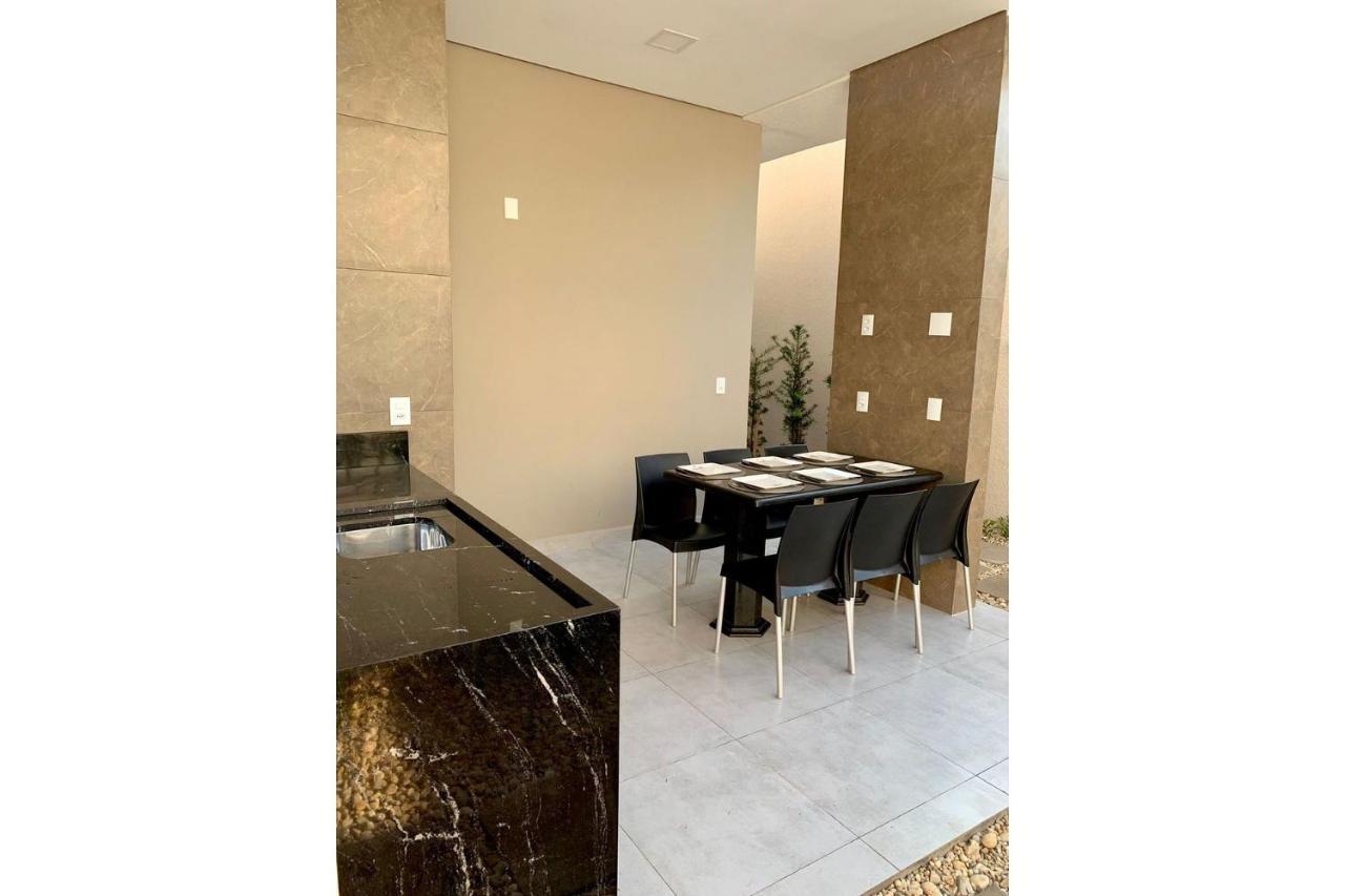 Novissima E Linda Casa Com Piscina Na Regiao De Foz Casa de férias
